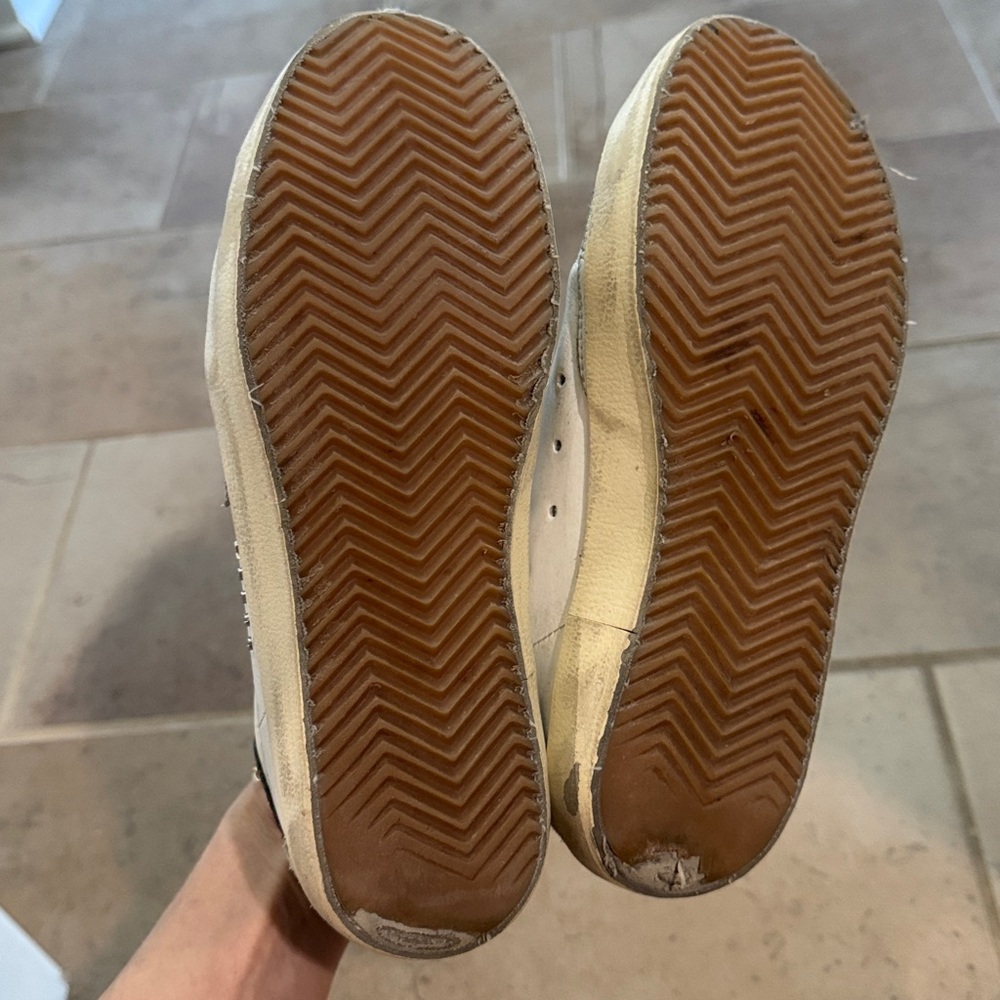 Golden Goose shoes size 7 - Picture 3 of 3